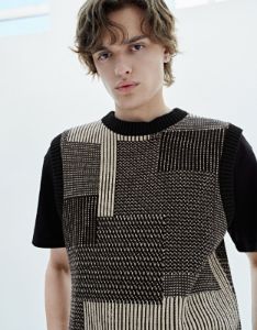 Crew Neck Knitted Vest sold by Urban Revivo