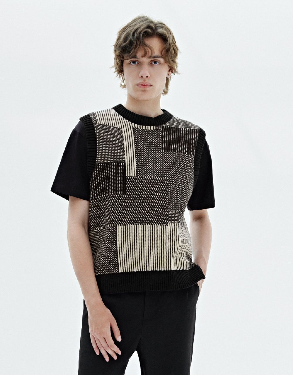 Crew Neck Knitted Vest sold by Urban Revivo