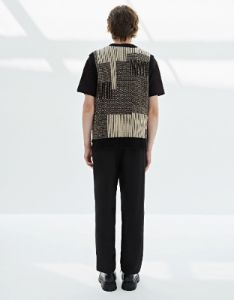 Crew Neck Knitted Vest sold by Urban Revivo