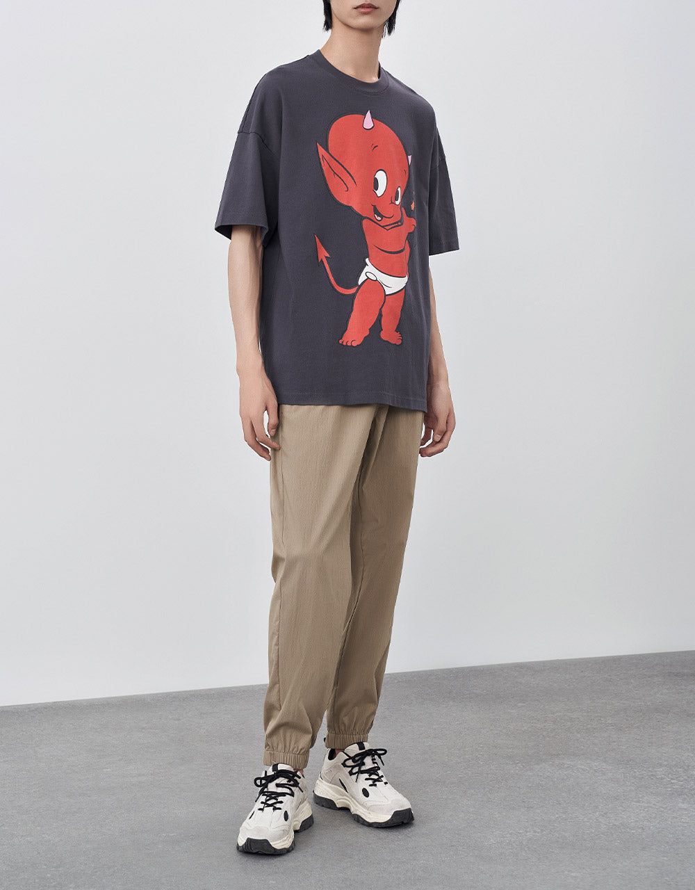 Elastic Waist Jogger Pants sold by Urban Revivo product image thumbnail 5