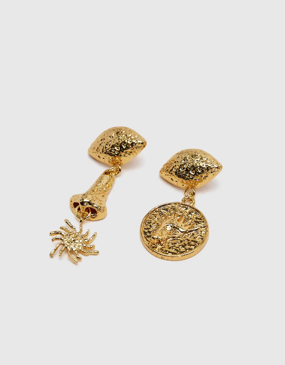 Asymmetric Metal Earrings sold by Urban Revivo product image thumbnail 2