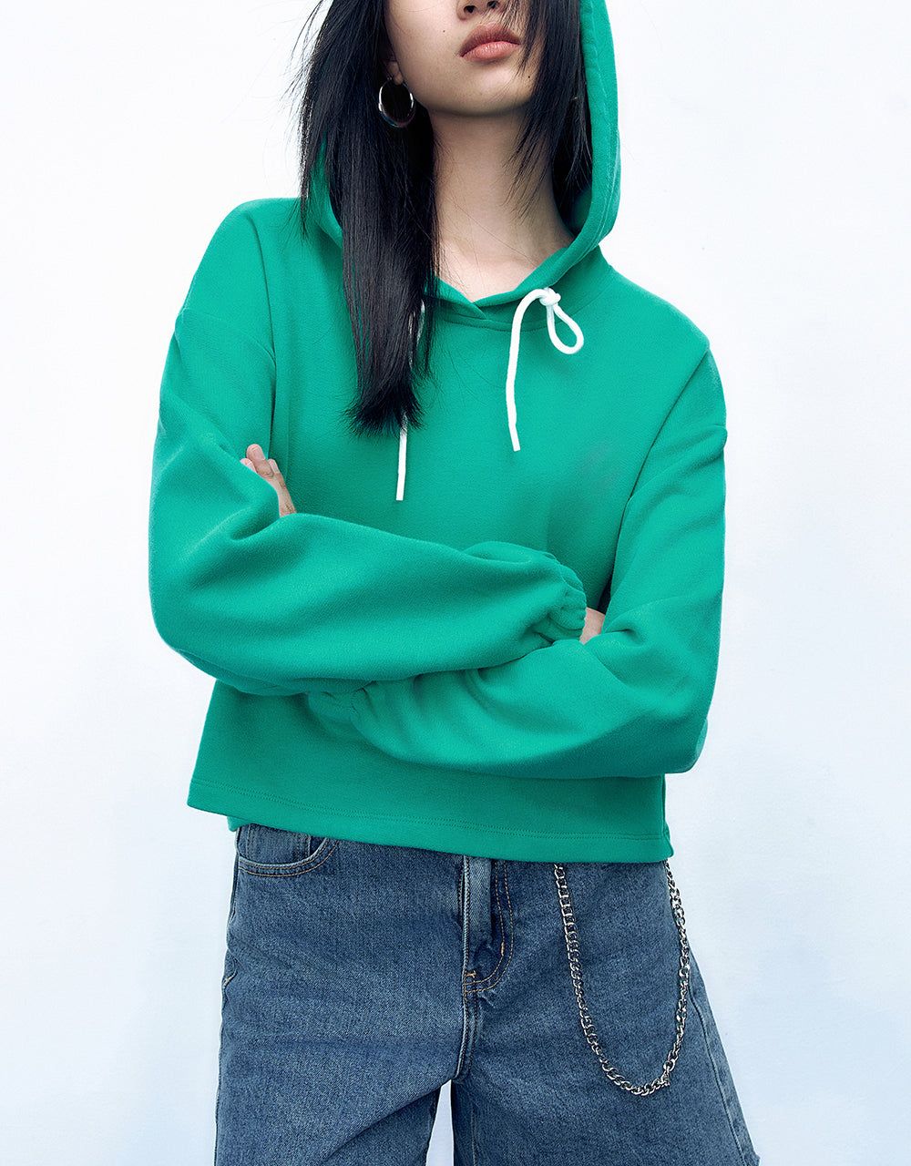 Hooded Loose Sweatshirt sold by Urban Revivo product image thumbnail 2
