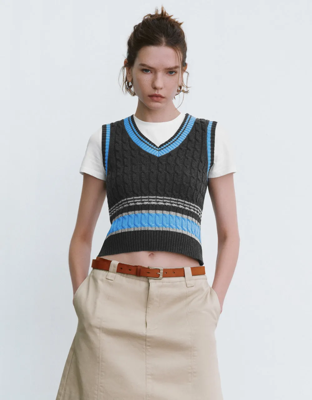 V Neck Knitted Tank Top sold by Urban Revivo