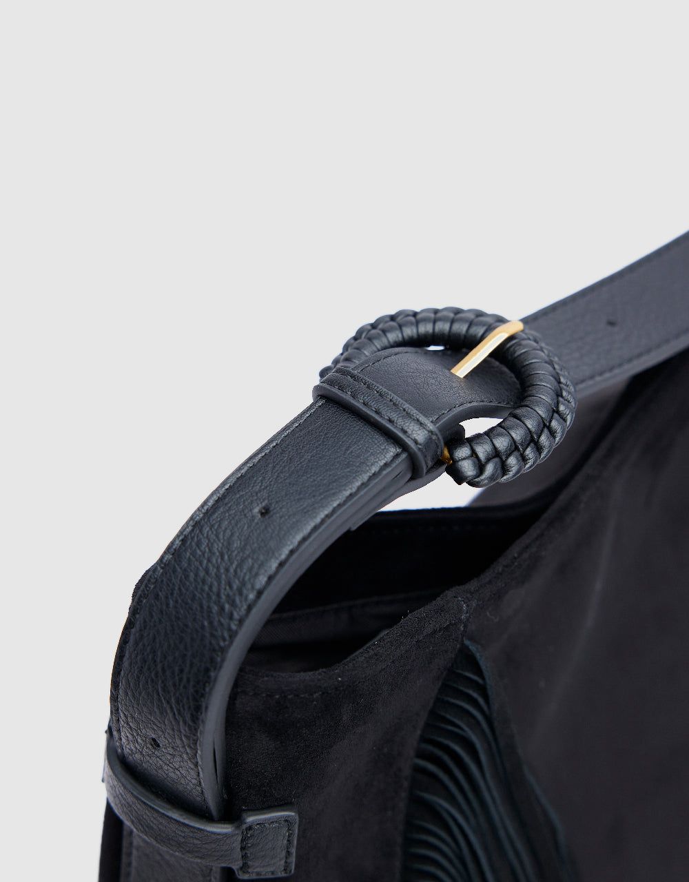 Woven Shoulder Bag sold by Urban Revivo product image thumbnail 5