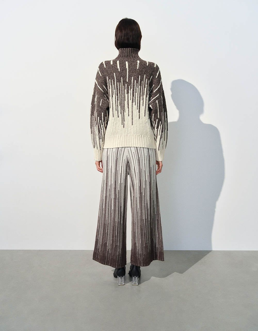 Knitted Straight Pants sold by Urban Revivo product image thumbnail 5