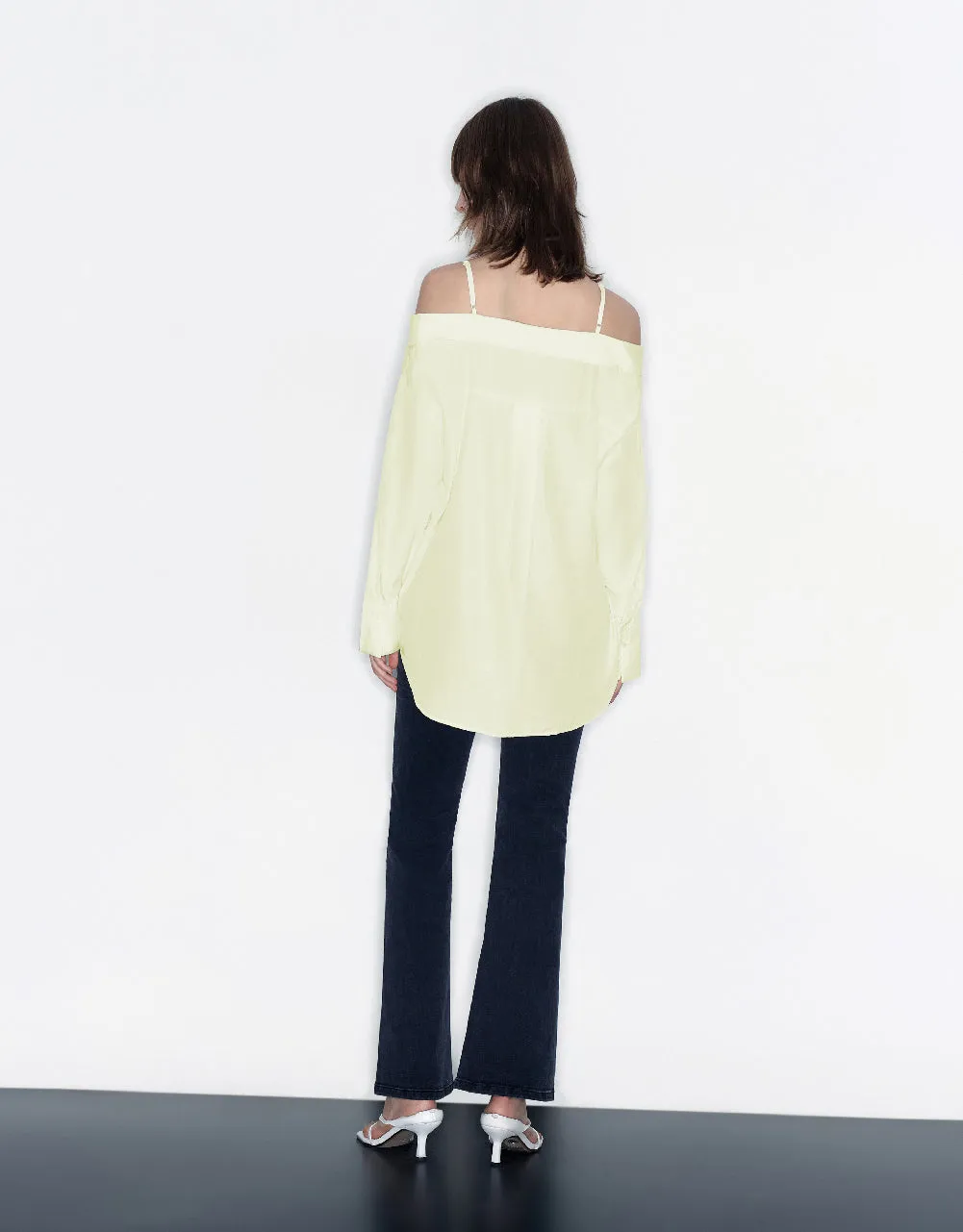 Off-Shoulder Straight Shirt sold by Urban Revivo product image thumbnail 4