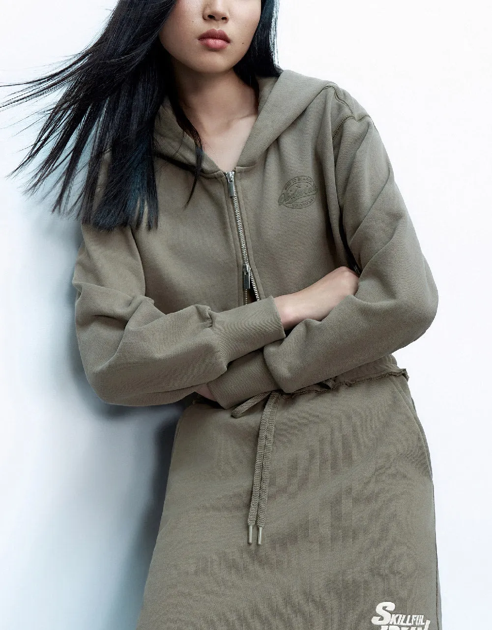 Cropped Zipper Front Hooded Jacket sold by Urban Revivo product image thumbnail 3