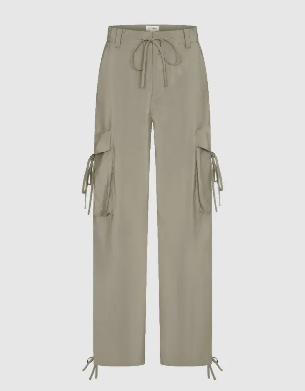 Loose Straight Pants sold by Urban Revivo