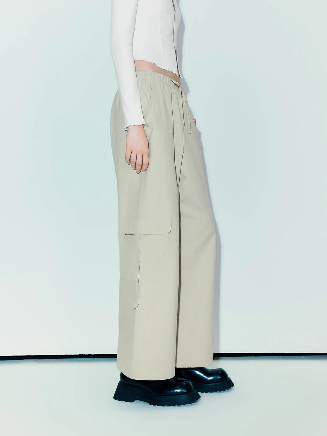 Drawstring Waist Straight Pants sold by Urban Revivo product image thumbnail 3