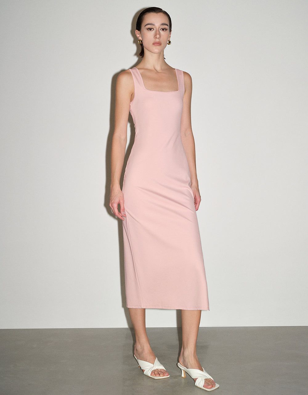 Sleeveless Square-cut Collar Skinny Dress sold by Urban Revivo