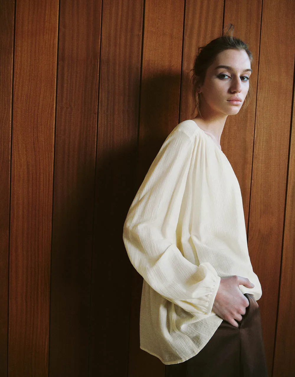 Crew Neck Overhead Shirt sold by Urban Revivo product image thumbnail 3