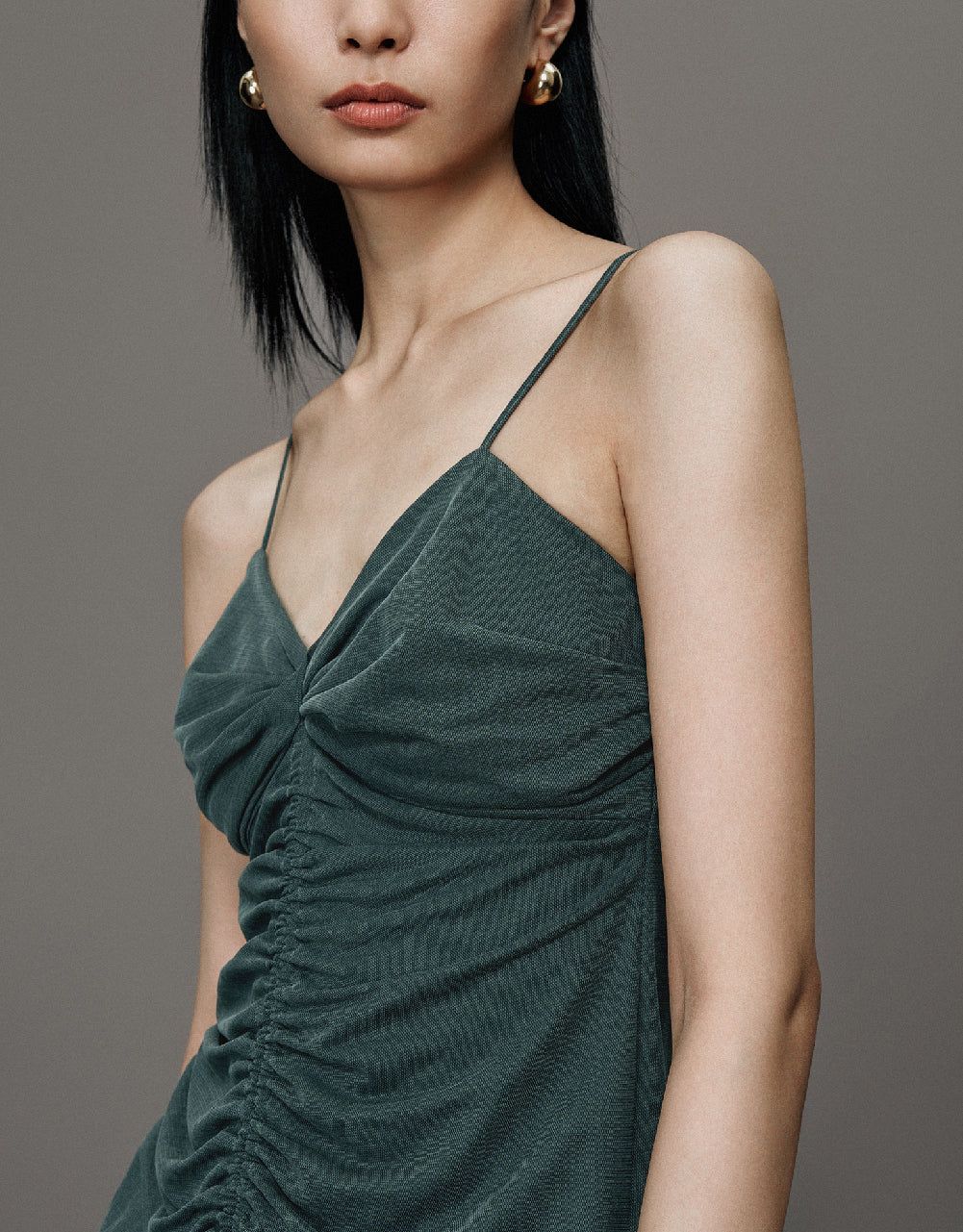 Sleeveless Skinny Balloon Dress sold by Urban Revivo product image thumbnail 5