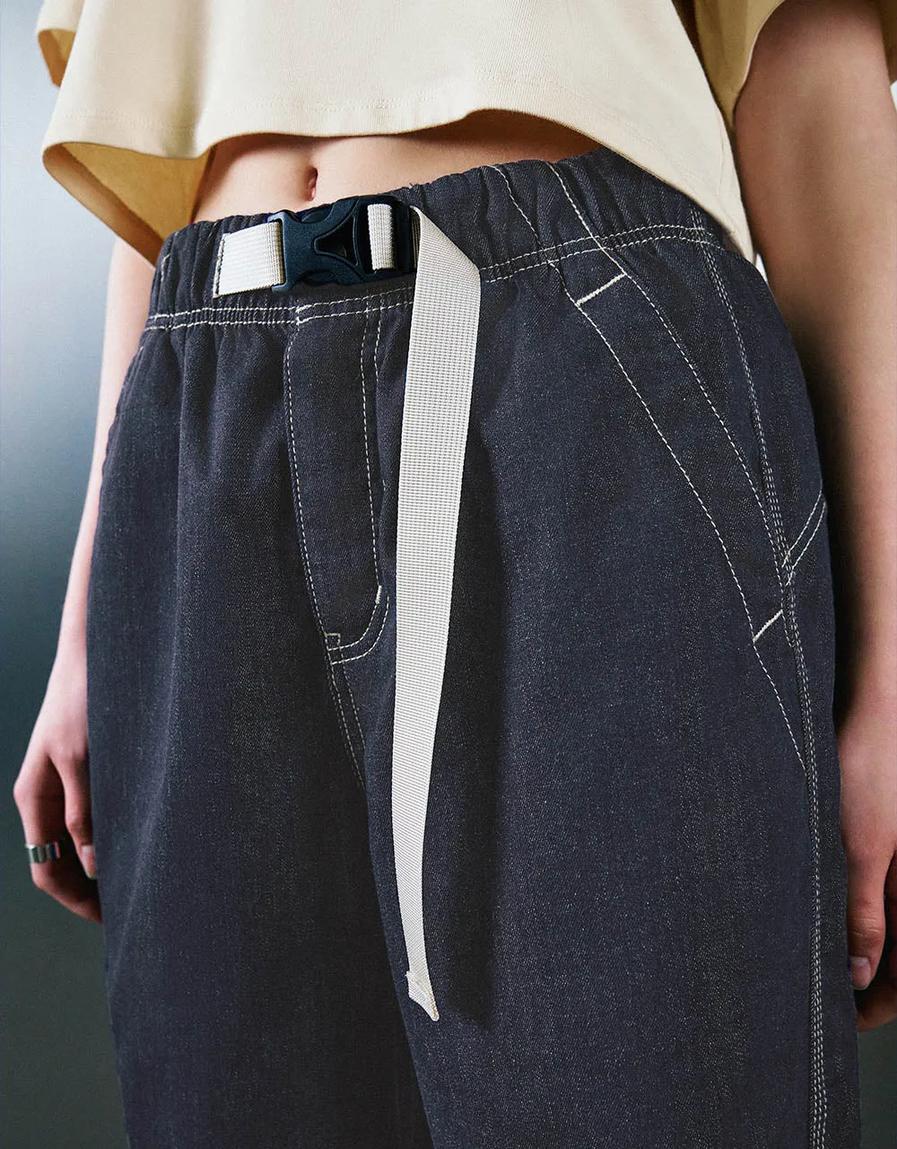 Carrot Fit Jeans With Belt sold by Urban Revivo product image thumbnail 5