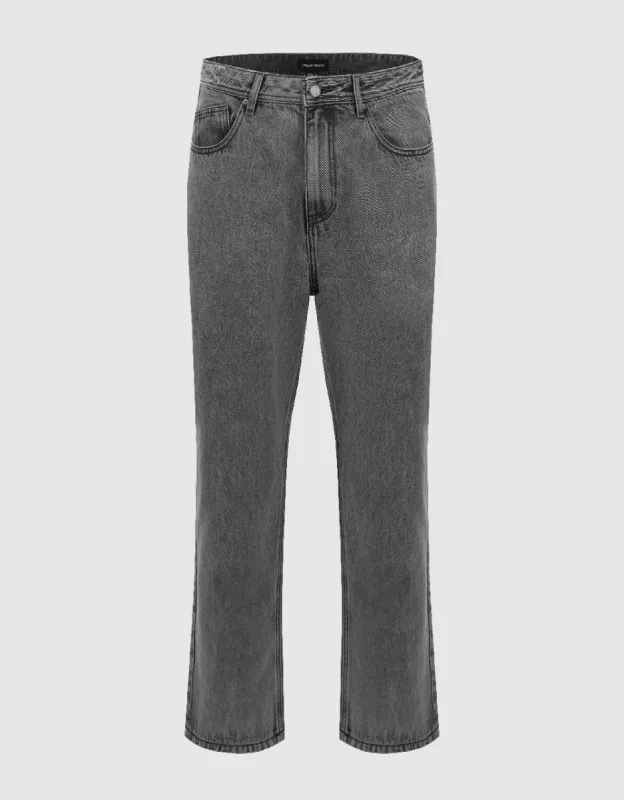 Straight Jeans sold by Urban Revivo