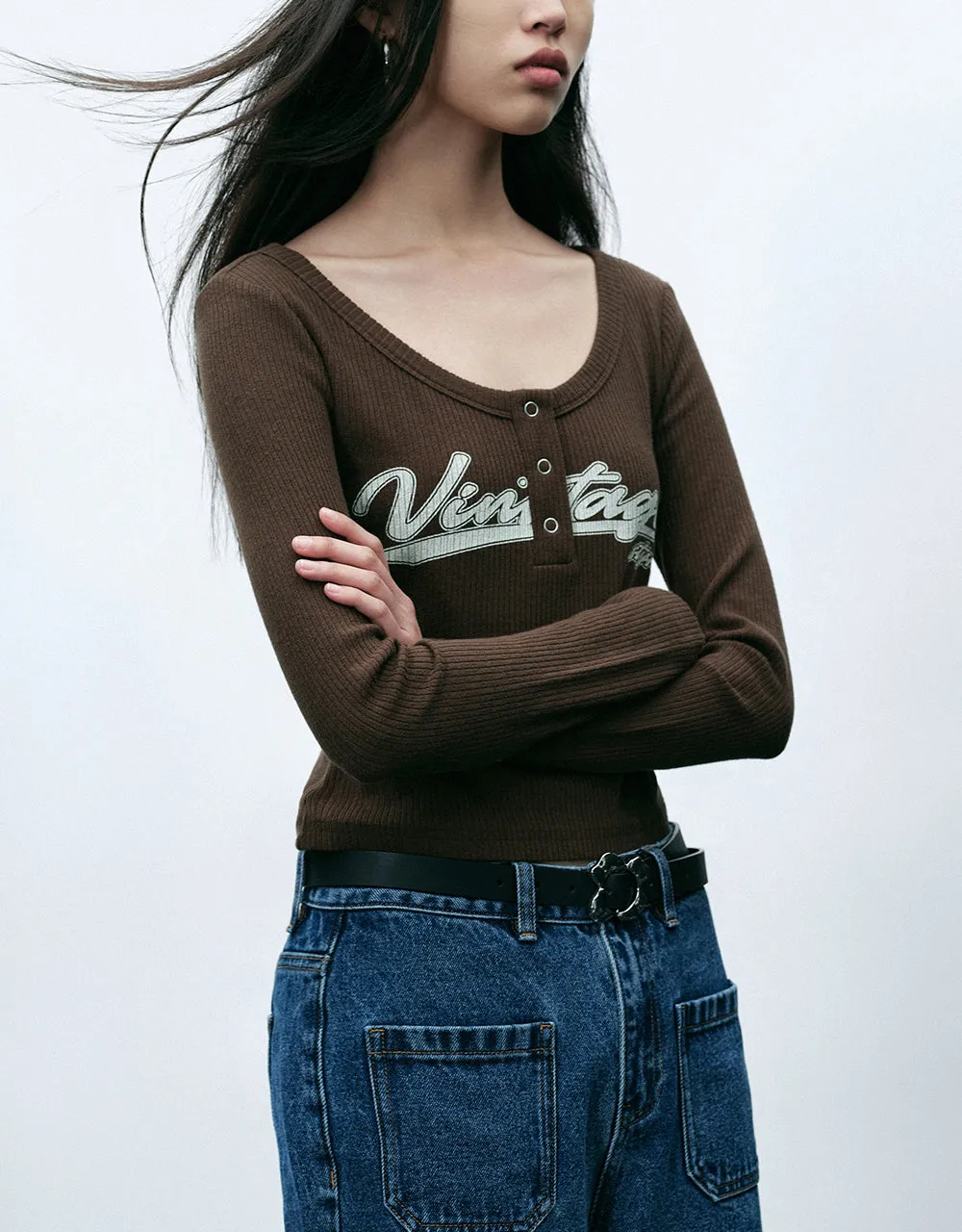 Letter Print T-Shirt With Press Buttons sold by Urban Revivo product image thumbnail 4