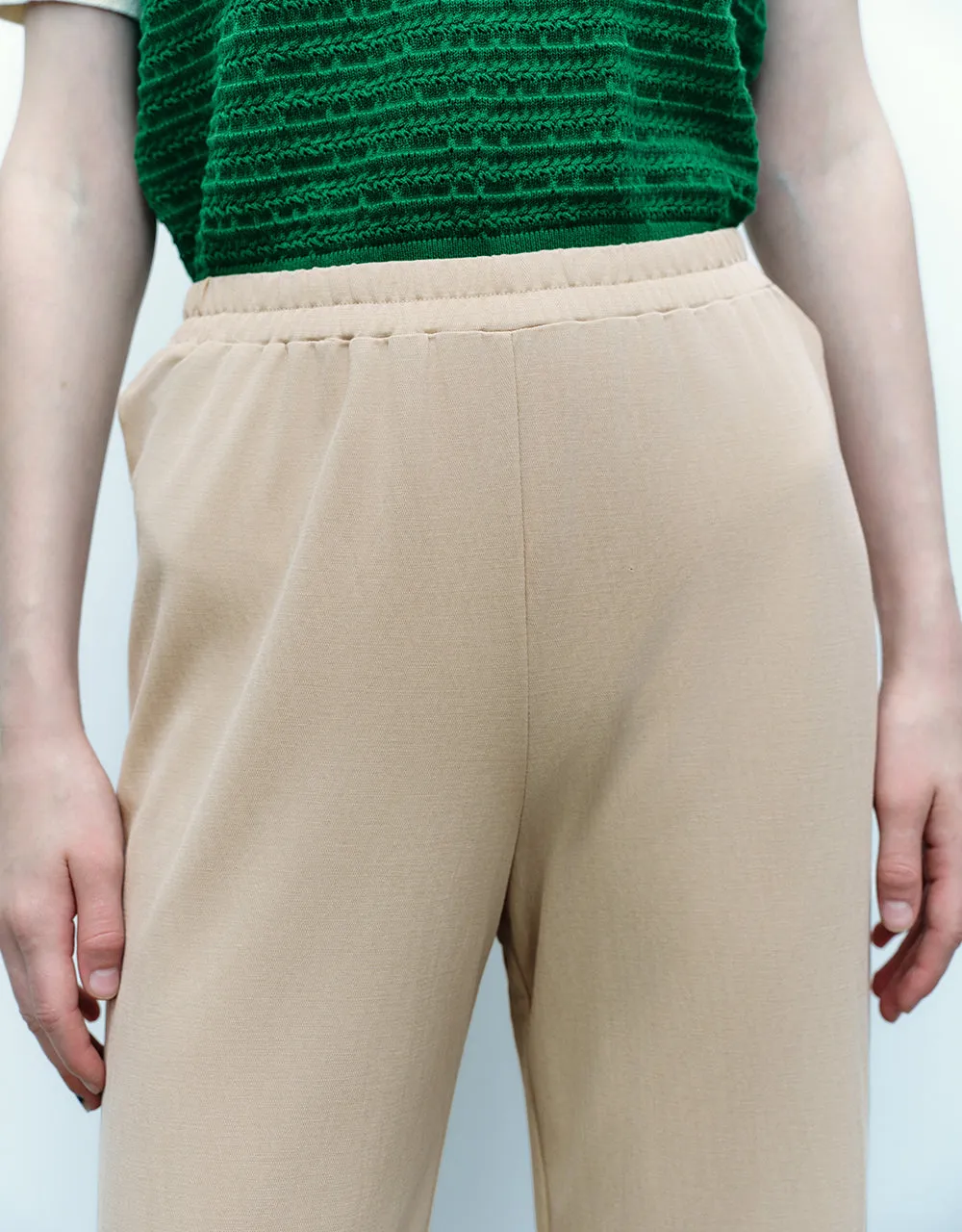Elastic Waist Knitted Straight Pants sold by Urban Revivo product image thumbnail 5