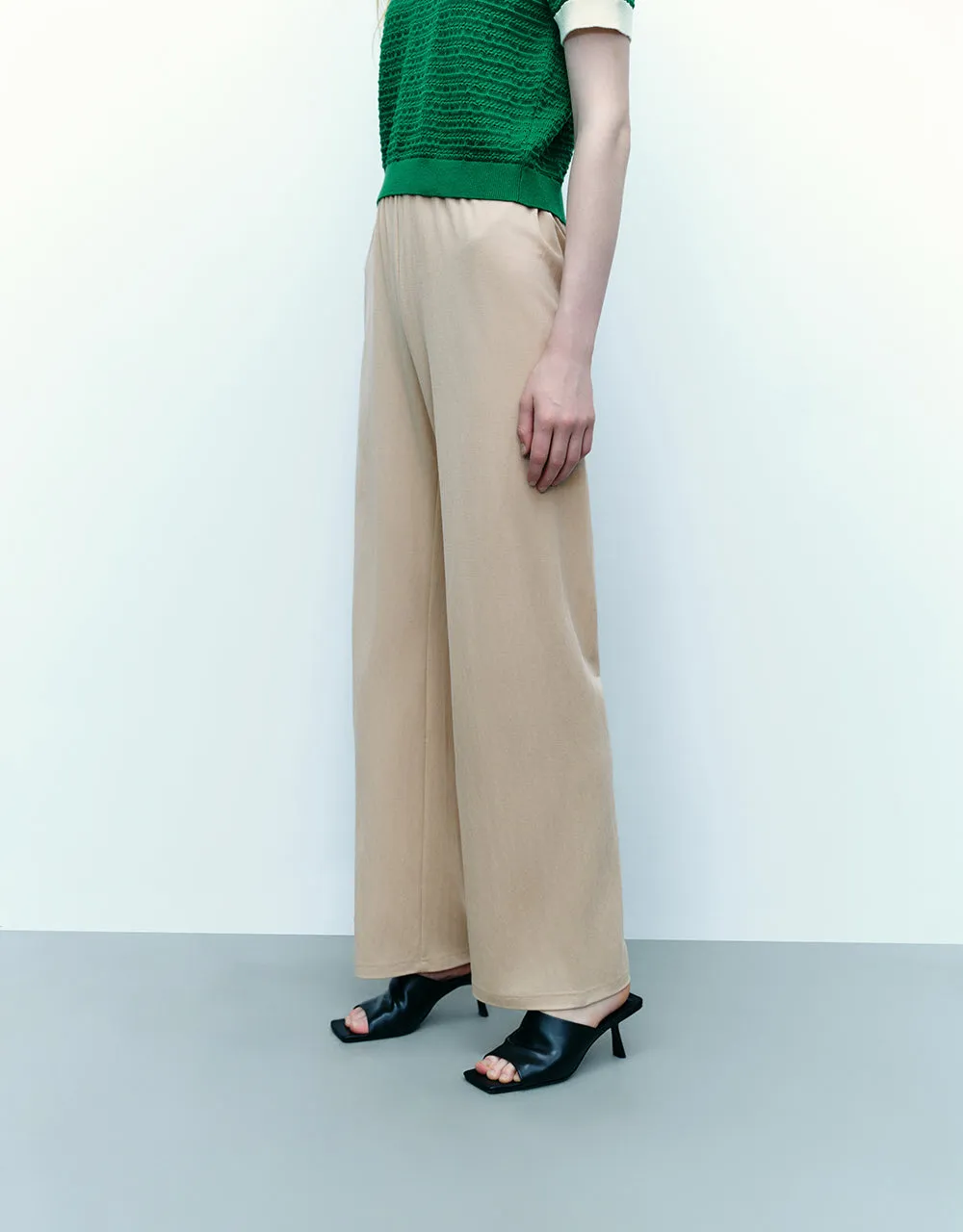 Elastic Waist Knitted Straight Pants sold by Urban Revivo product image thumbnail 4