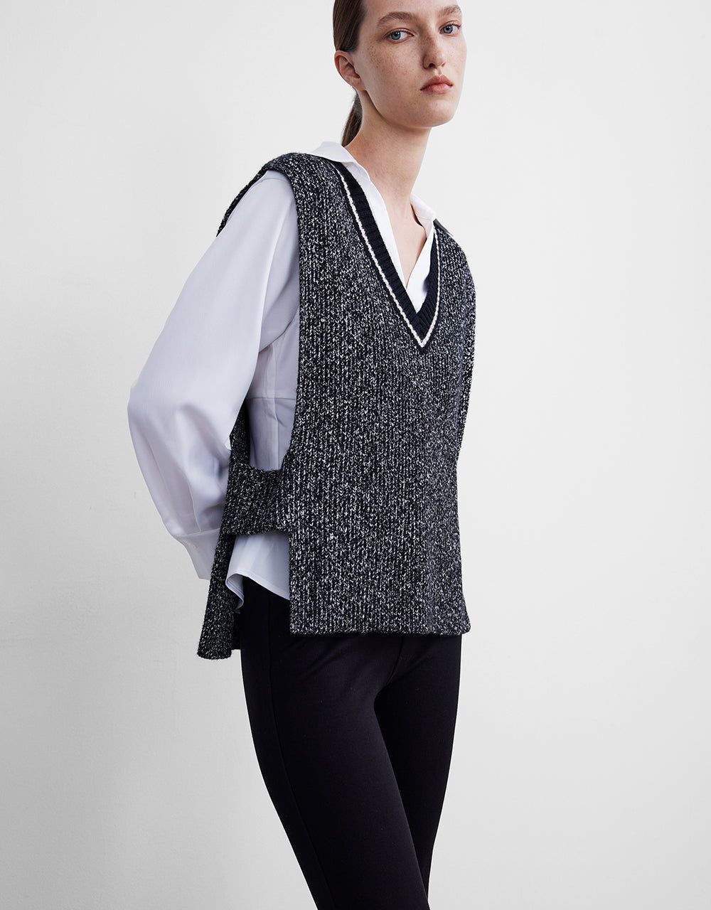 Rib Knit Sweater Vest sold by Urban Revivo product image thumbnail 3