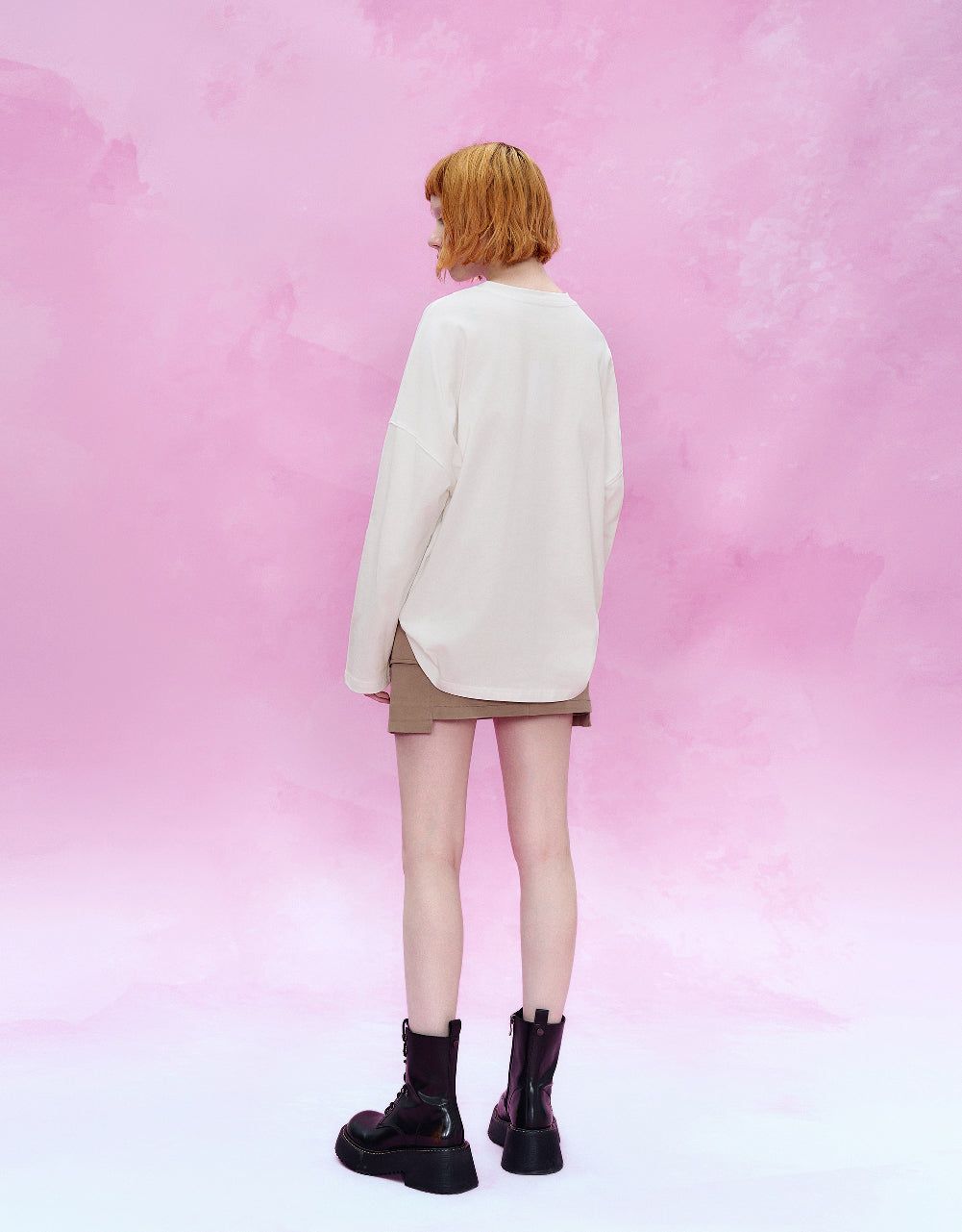 Letter Embossed Crew Neck Oversized T-Shirt sold by Urban Revivo product image thumbnail 4