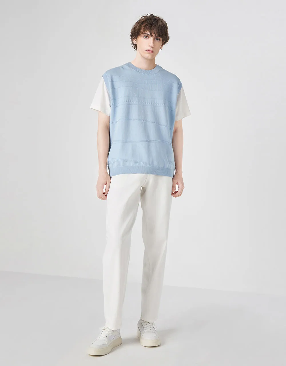 Plain Knitted Vest sold by Urban Revivo product image thumbnail 5