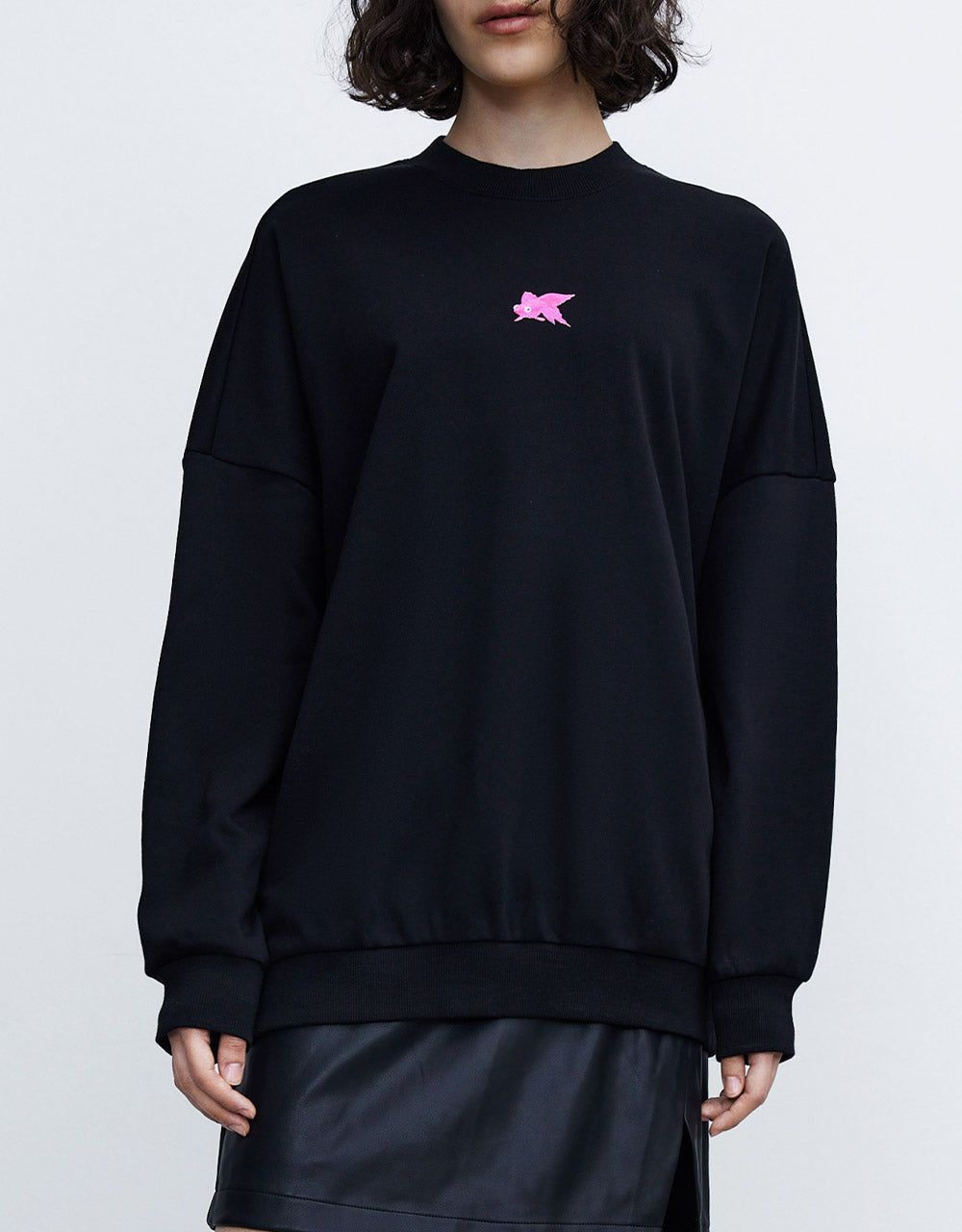 Detail Drop Shoulder Long Sleeve Tee sold by Urban Revivo product image thumbnail 2