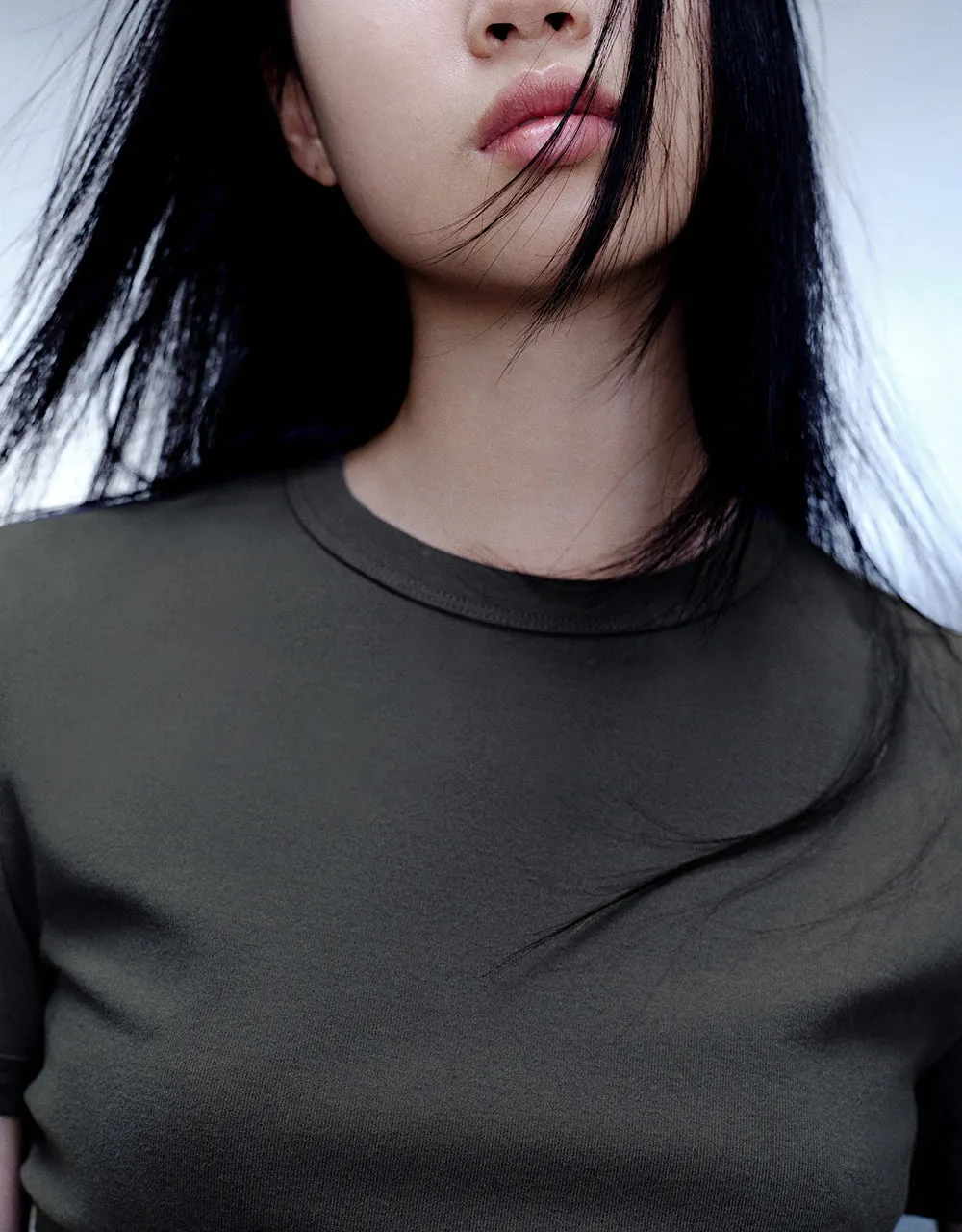 Crew Neck Skinny T-Shirt sold by Urban Revivo product image thumbnail 4