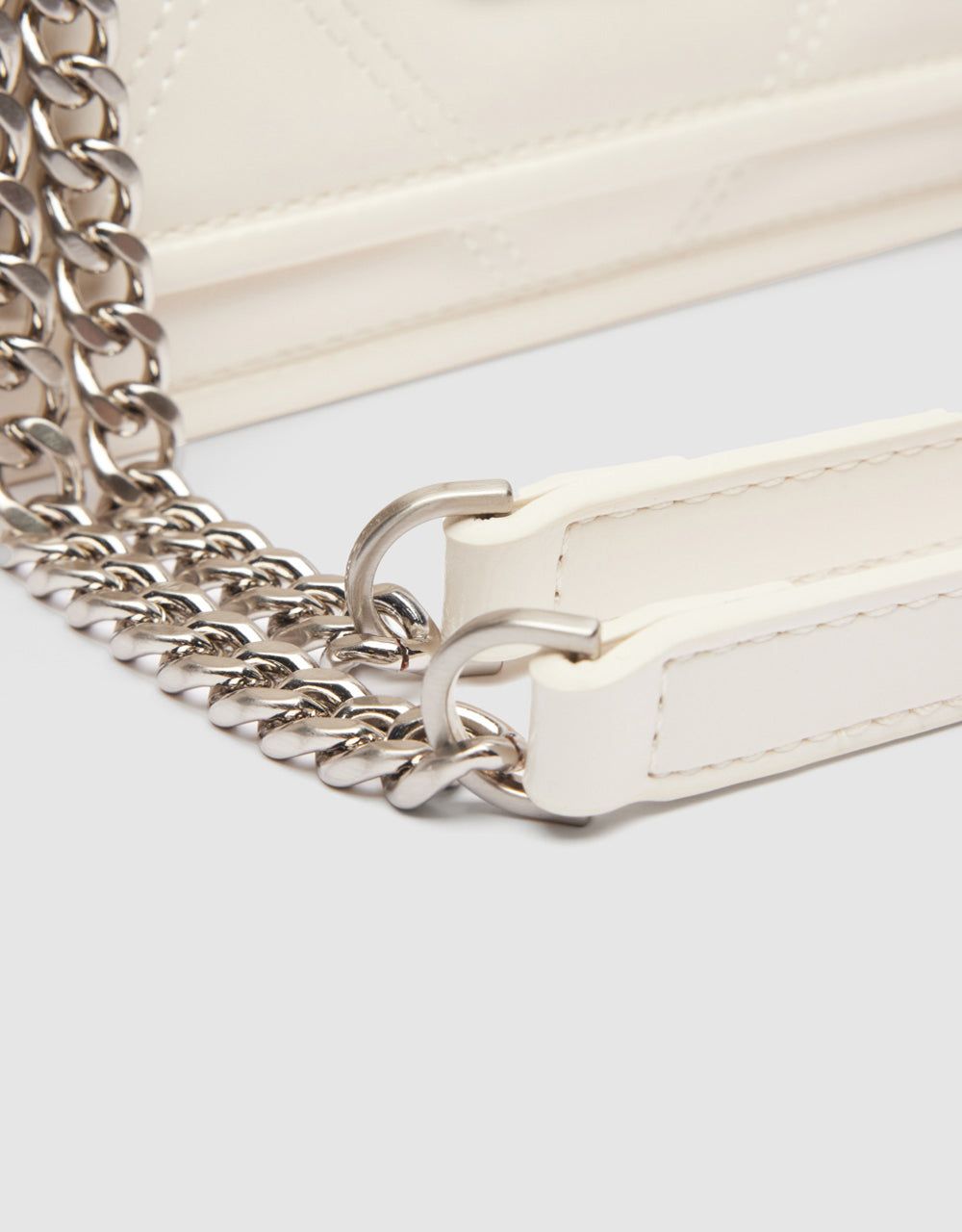 Turn Lock Shoulder Bag sold by Urban Revivo product image thumbnail 5