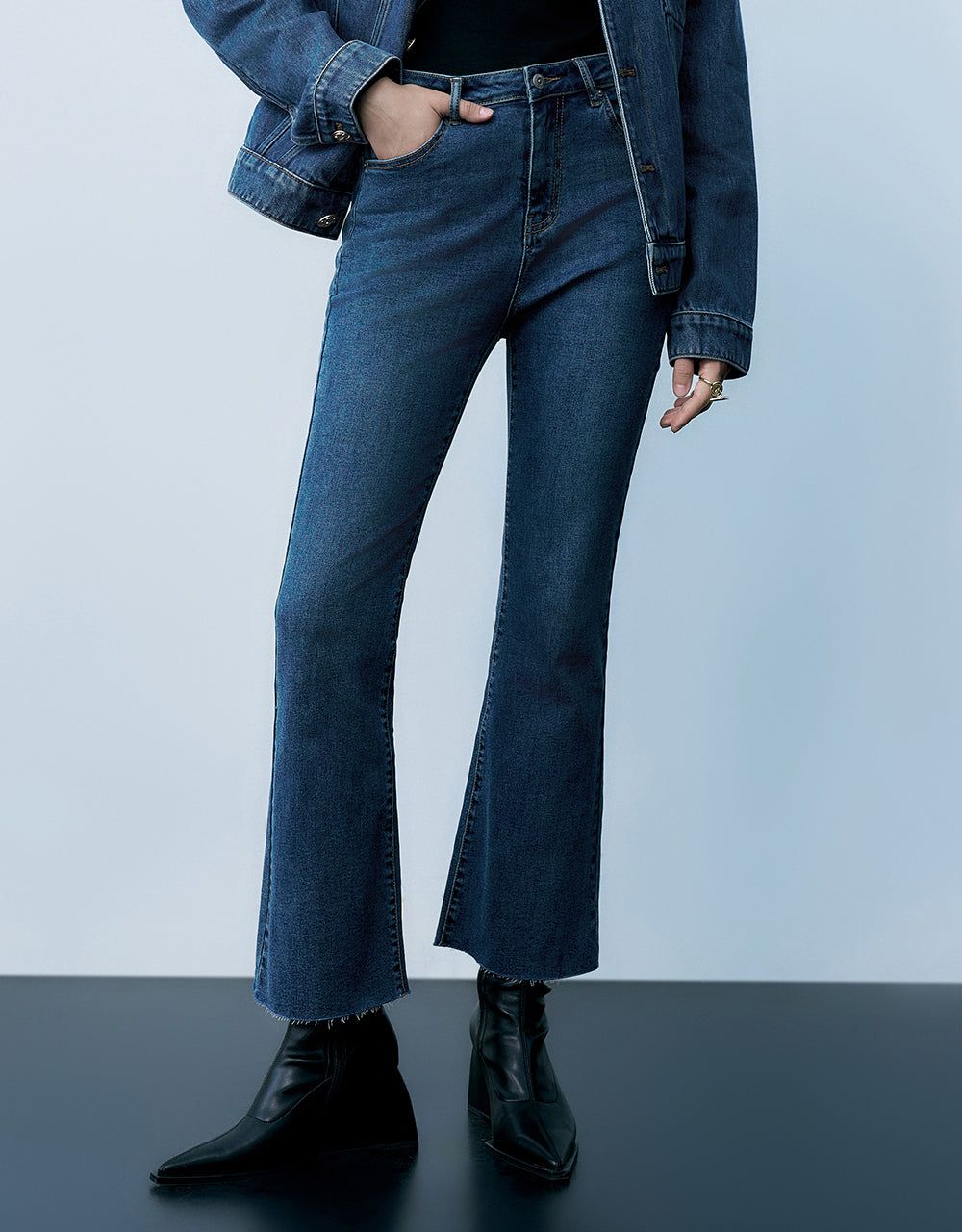 Flare Jeans sold by Urban Revivo product image thumbnail 2