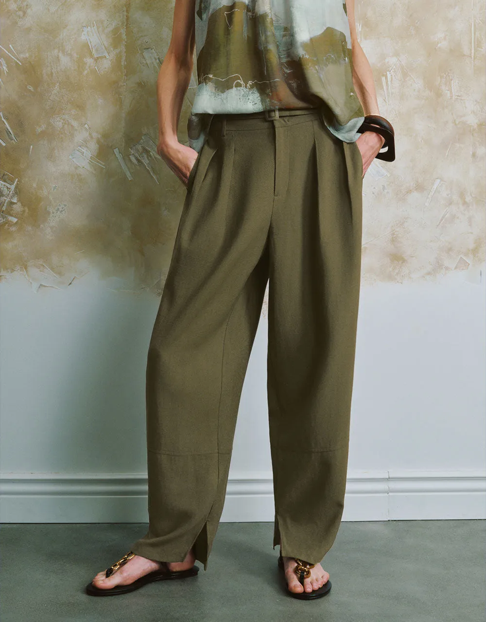 Wide-Leg Pants With Belt sold by Urban Revivo product image thumbnail 2