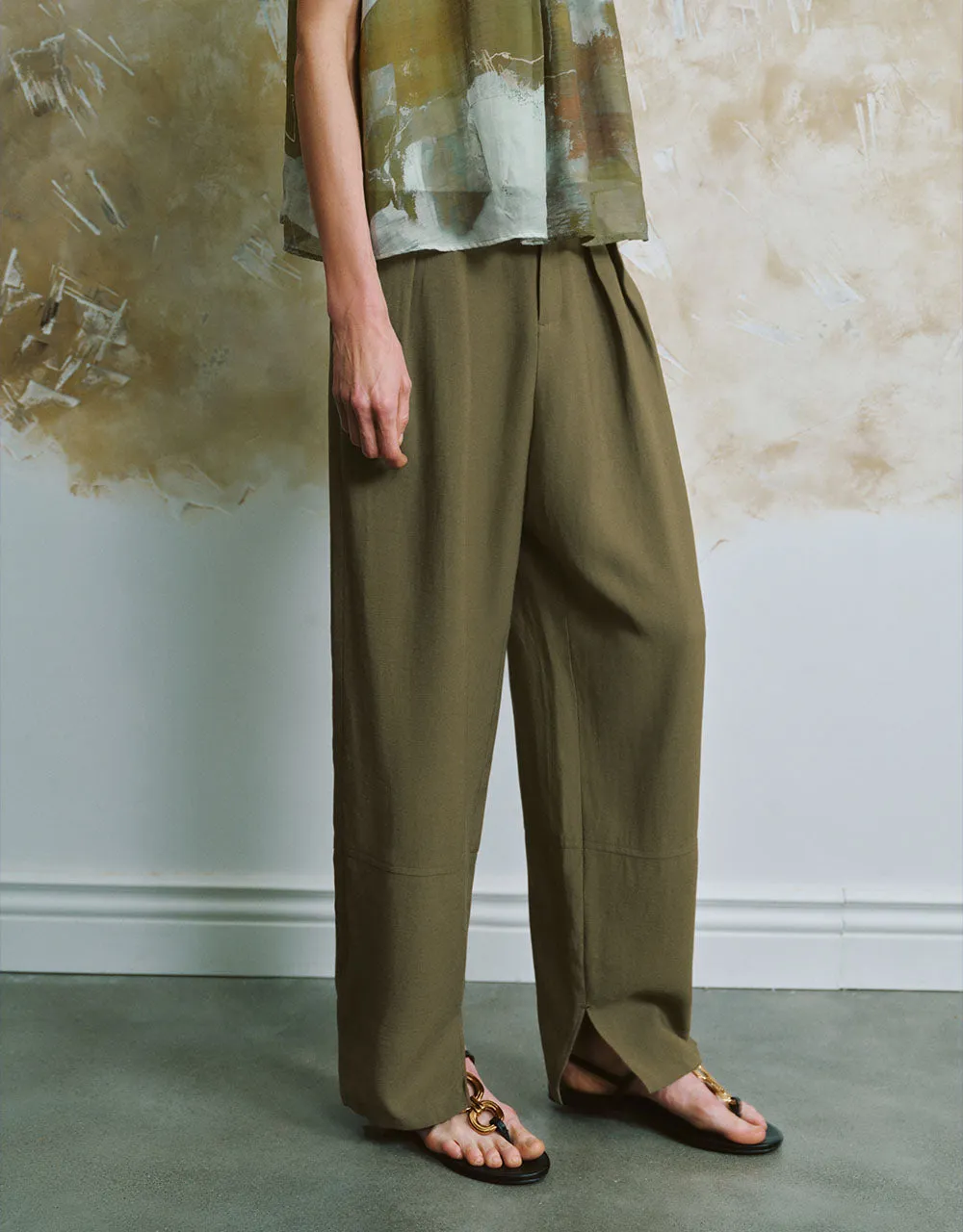 Wide-Leg Pants With Belt sold by Urban Revivo product image thumbnail 4