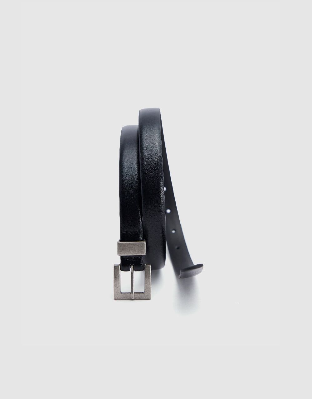 Vegan Leather Skinny Belt sold by Urban Revivo product image thumbnail 2