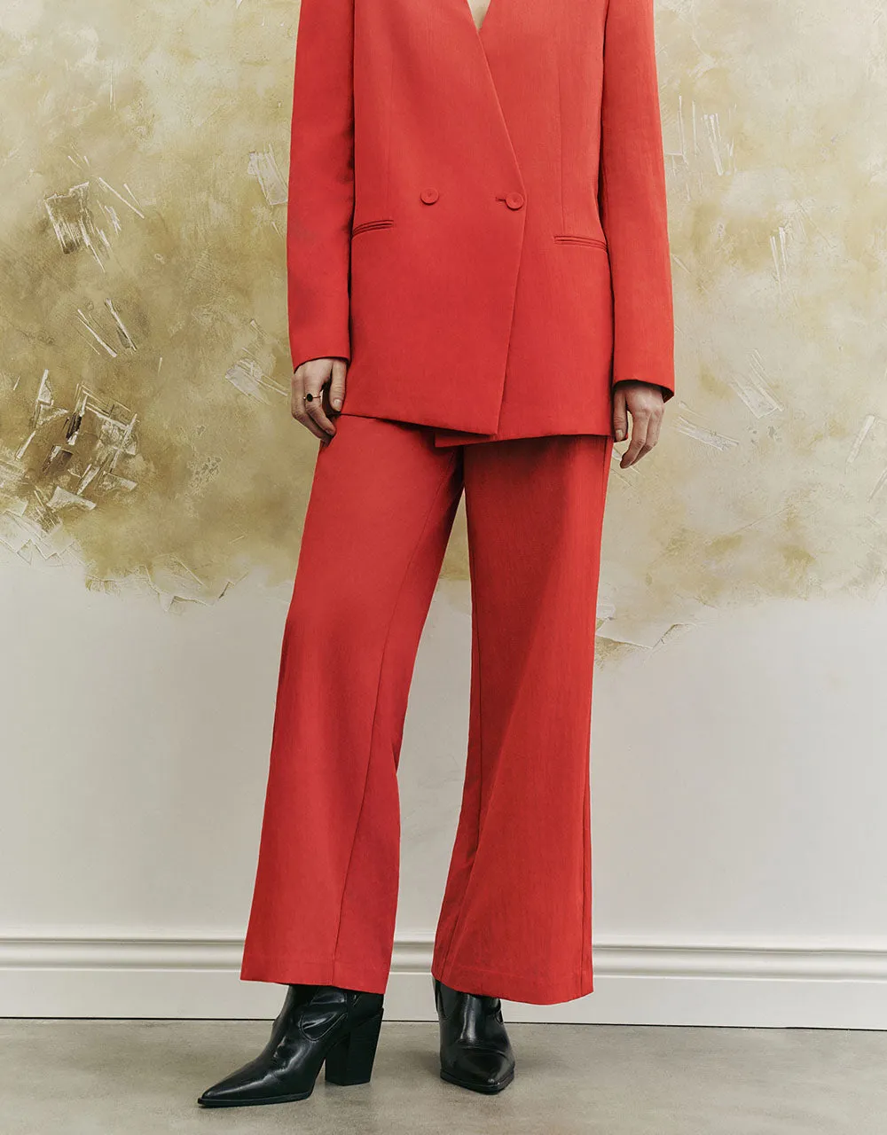 Textrued Straight Shirt sold by Urban Revivo product image thumbnail 4