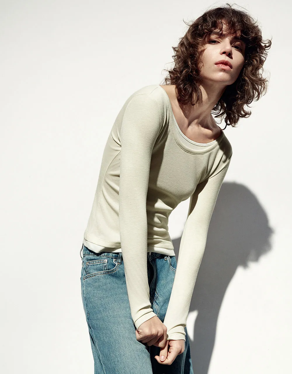 Crew Neck Knitted Skinny T-Shirt sold by Urban Revivo product image thumbnail 3