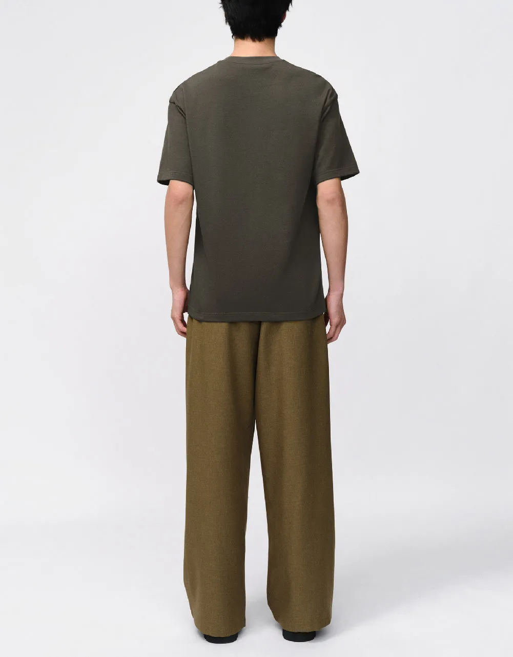 Crew Neck Straight T-Shirt sold by Urban Revivo product image thumbnail 4