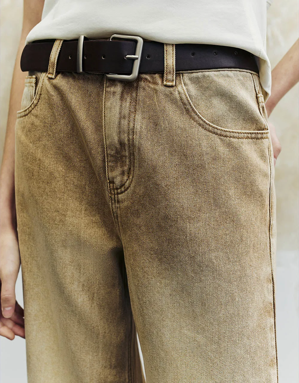 Wide-Leg Jeans With Belt sold by Urban Revivo product image thumbnail 5