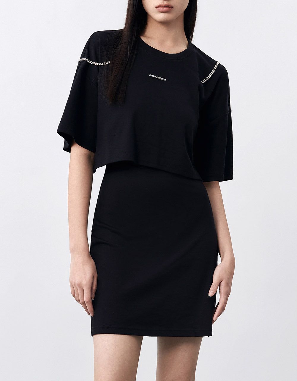 Combination Dress With Chain sold by Urban Revivo product image thumbnail 5