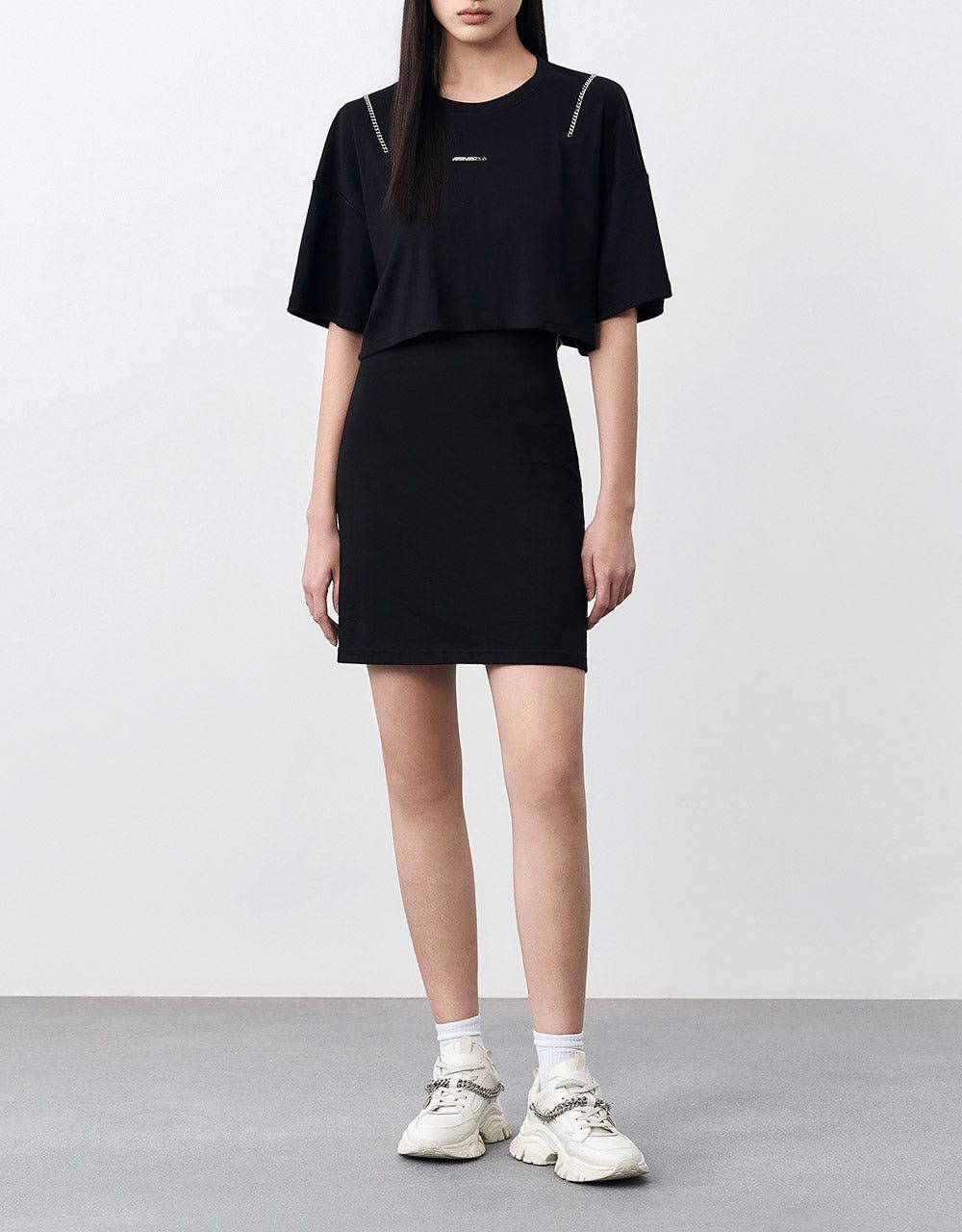 Combination Dress With Chain sold by Urban Revivo product image thumbnail 2