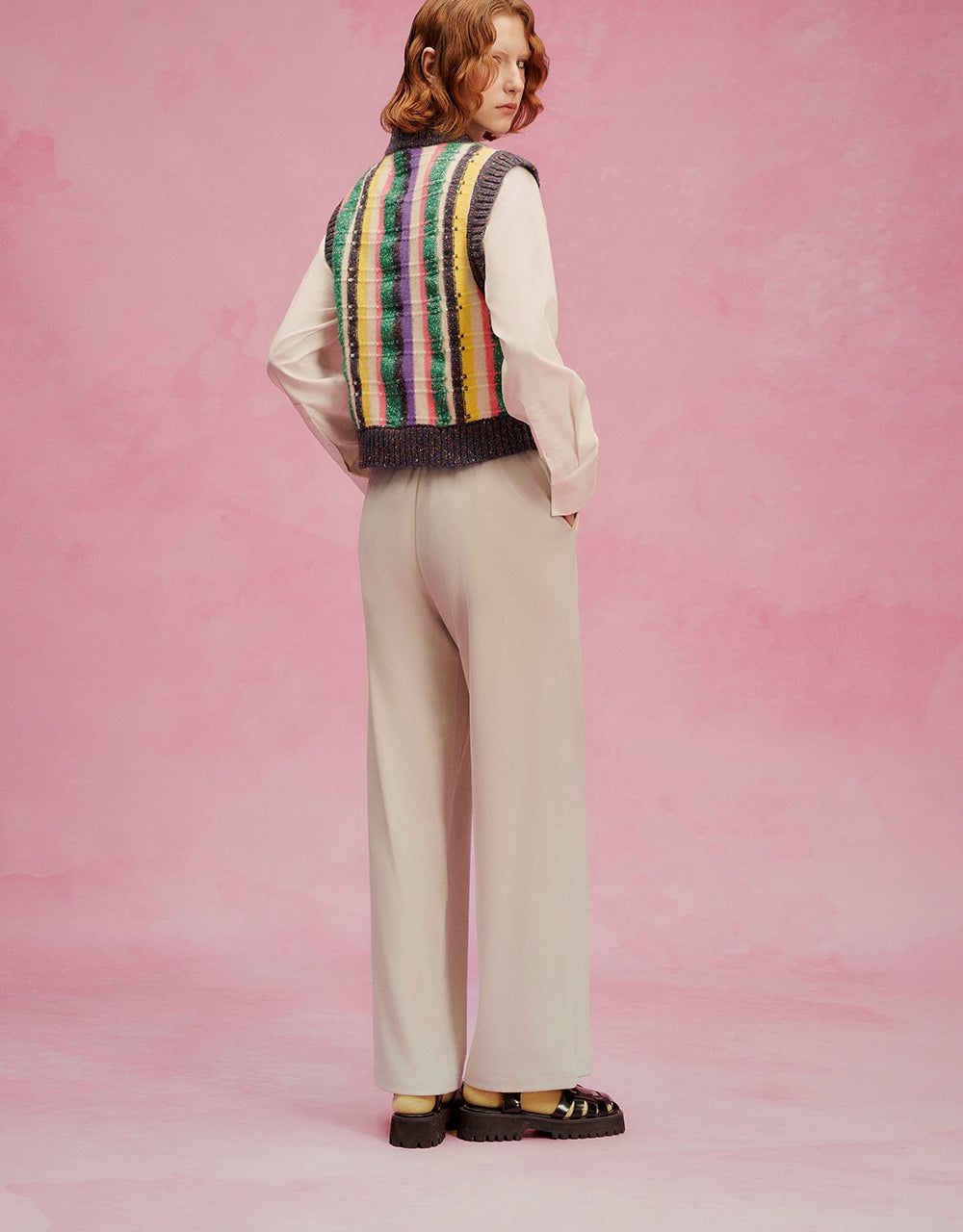 Elastic Waist Knitted Straight Pants sold by Urban Revivo product image thumbnail 5