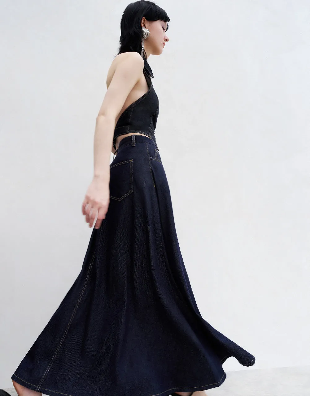 Lapel Denim Vest sold by Urban Revivo product image thumbnail 2