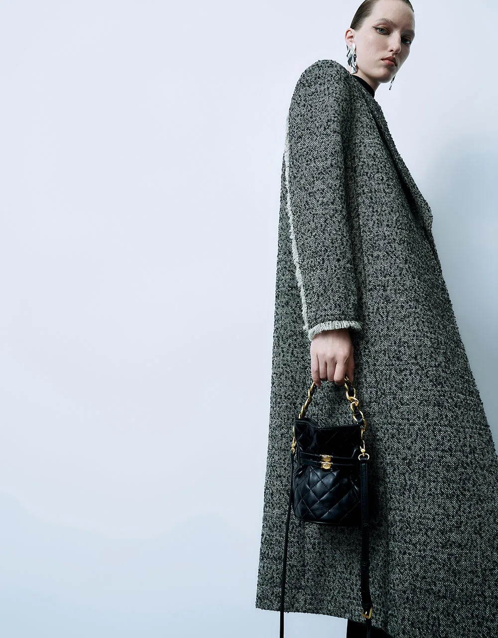 Peak Lapel Straight Blazer Coat sold by Urban Revivo product image thumbnail 3