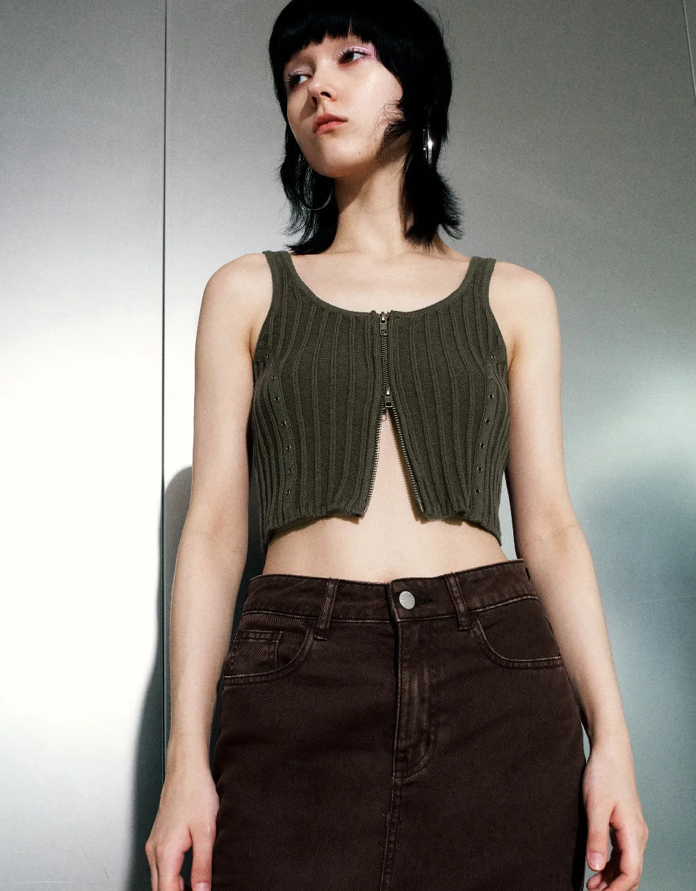 Zipper Front Knitted Vest sold by Urban Revivo product image thumbnail 2