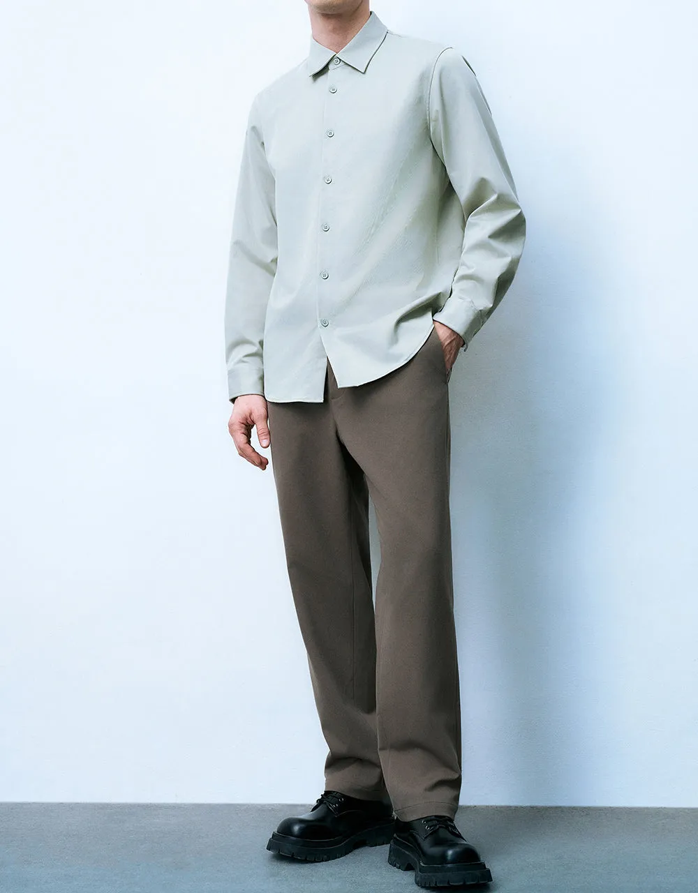 Straight Pants sold by Urban Revivo product image thumbnail 2