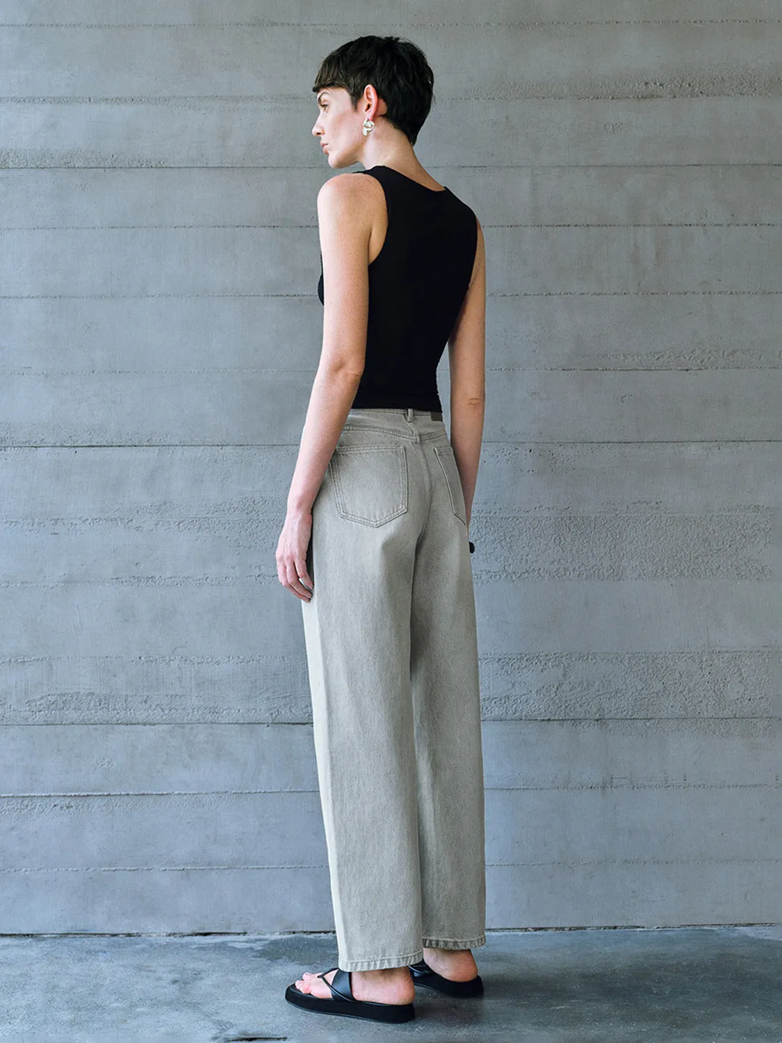 Straight Jeans sold by Urban Revivo product image thumbnail 3