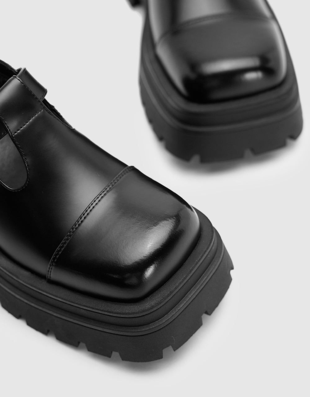 Vegan Leather Square Toe Pumps sold by Urban Revivo product image thumbnail 5