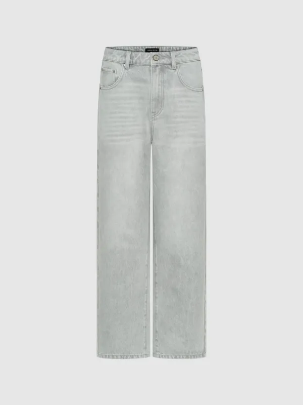 Straight Jeans sold by Urban Revivo