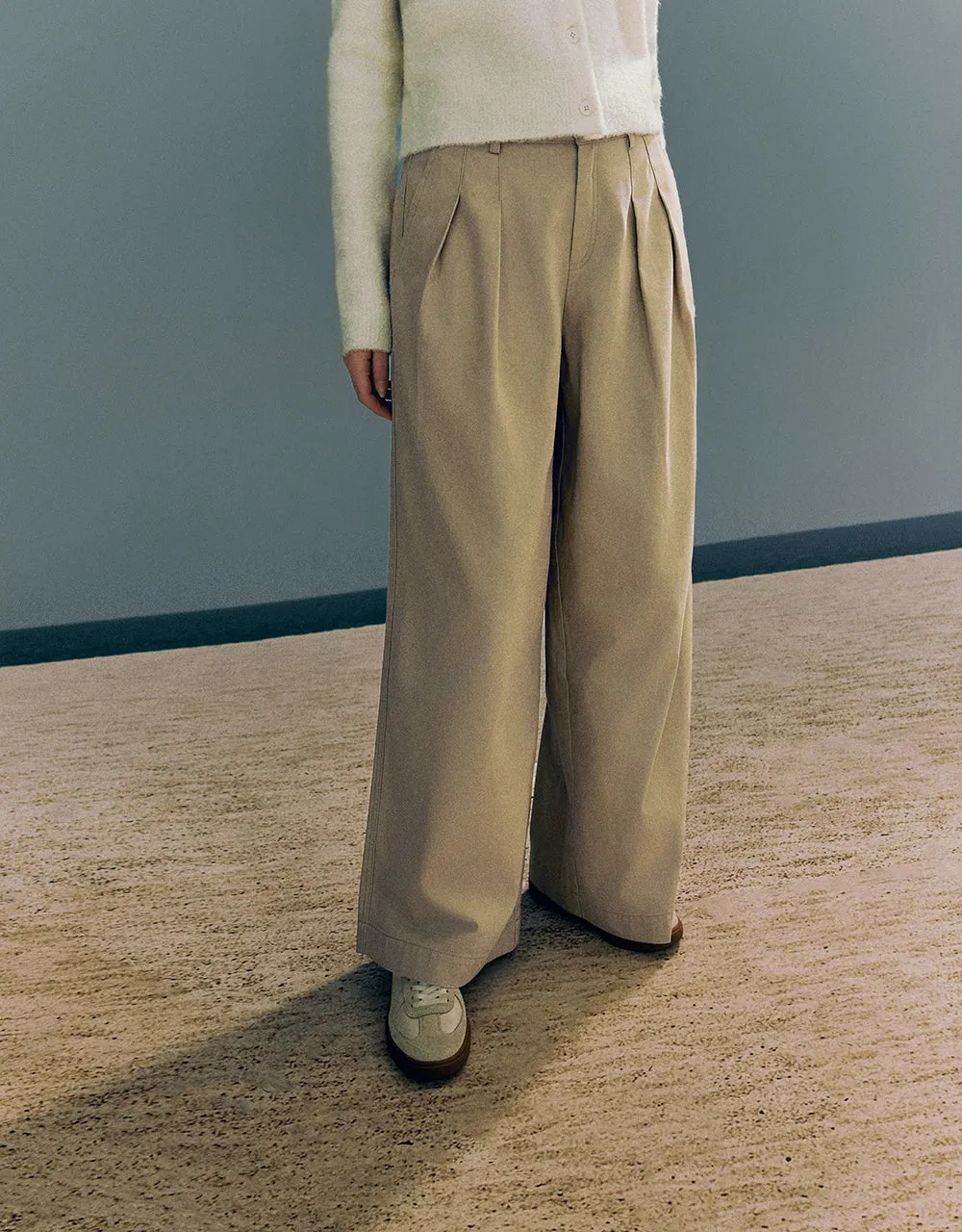 Wide-Leg Pants sold by Urban Revivo product image thumbnail 4