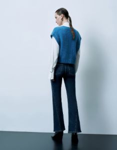 Cropped V-Neck Knitted Vest sold by Urban Revivo