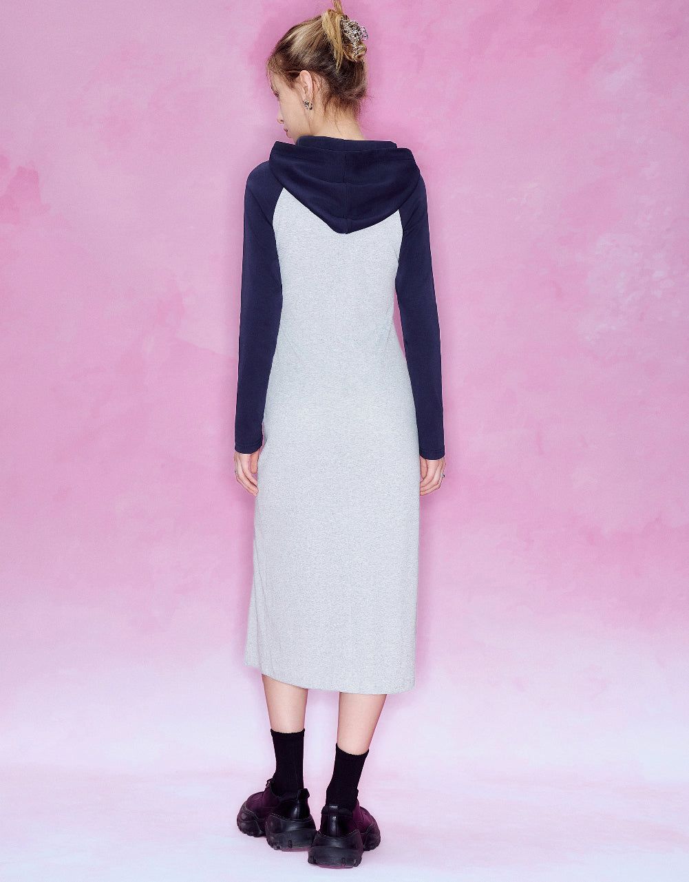 Split Hem Hooded Straight Dress sold by Urban Revivo product image thumbnail 4