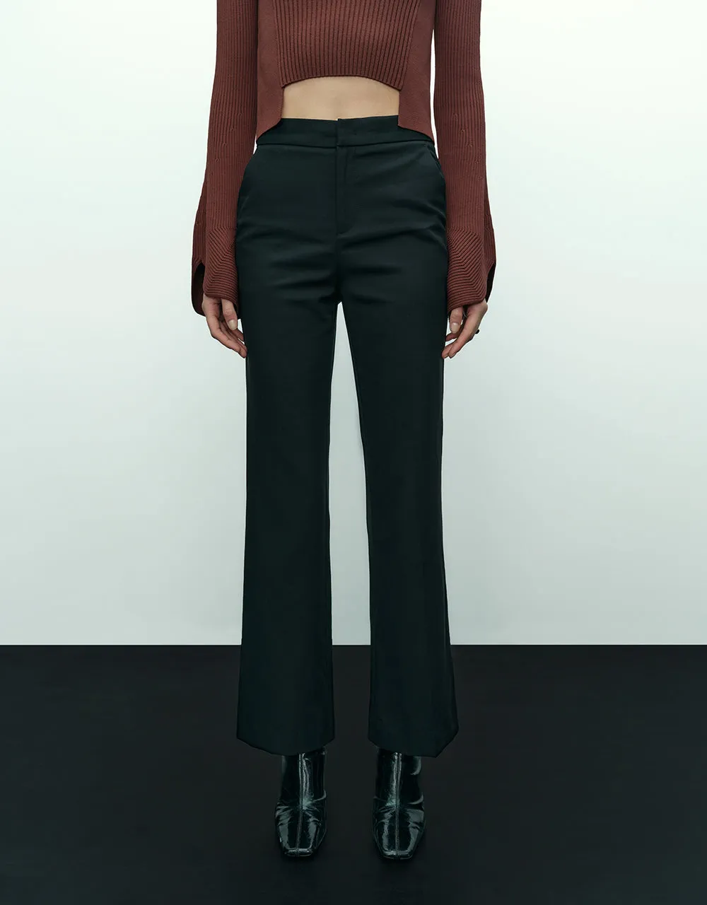 Skinny Flare Pants sold by Urban Revivo product image thumbnail 2