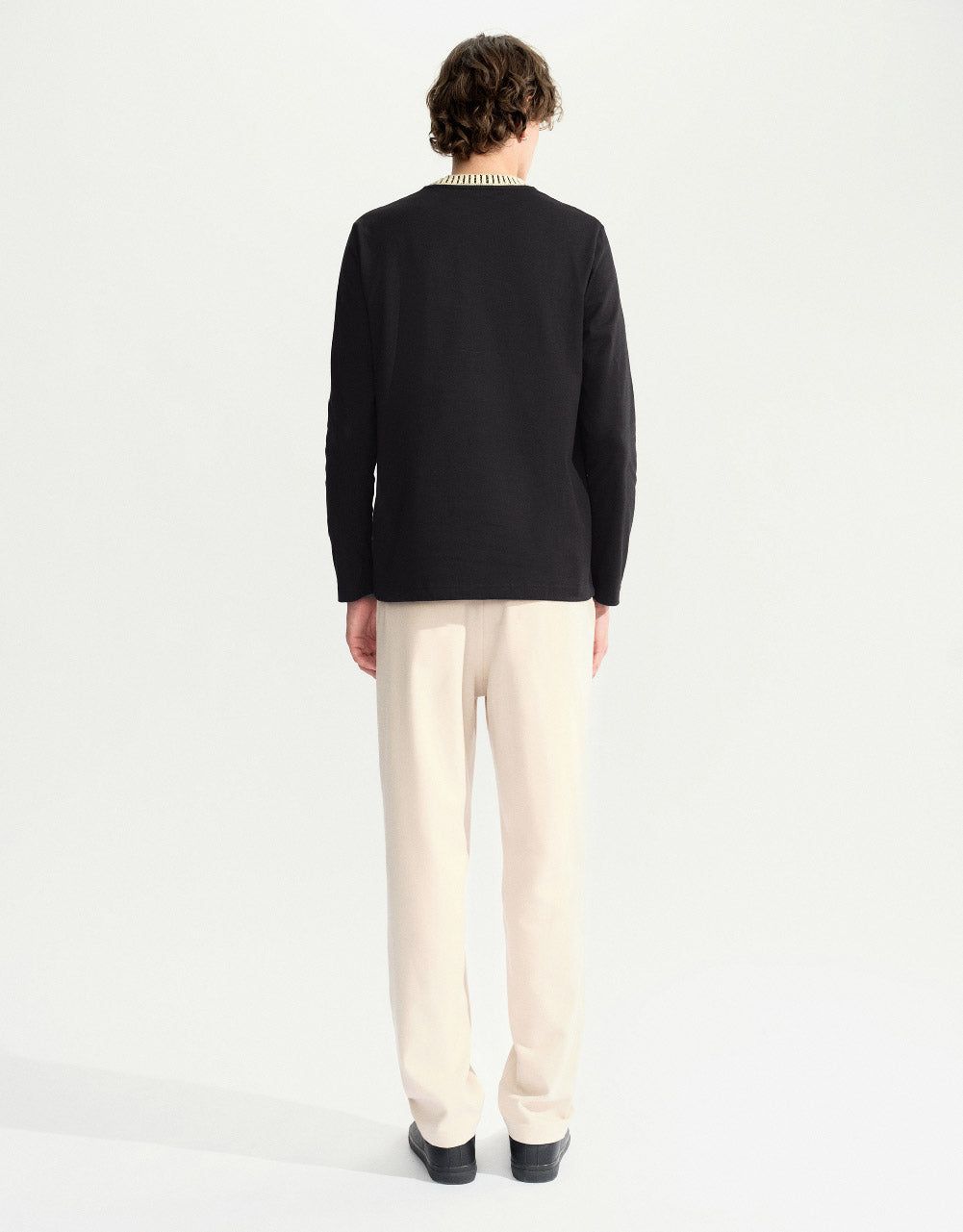 Drop Shoulder Sleeve Crew Neck T-Shirt sold by Urban Revivo product image thumbnail 4